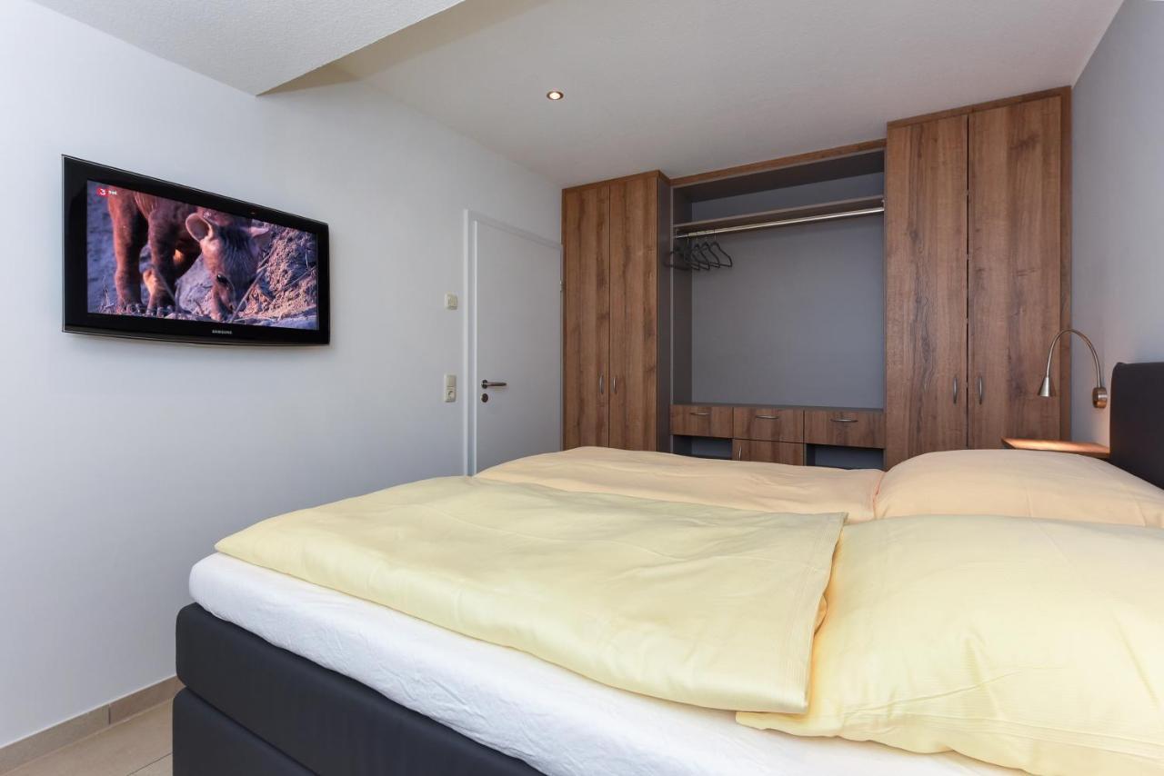 Meerblick-Ferienwohnung Black Pearl 벤세르시엘 외부 사진