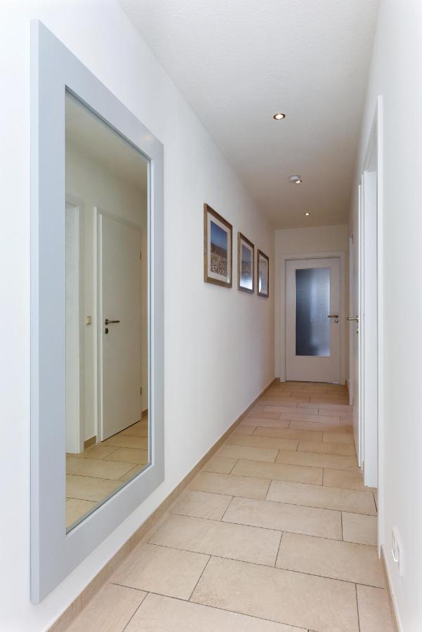 Meerblick-Ferienwohnung Black Pearl 벤세르시엘 외부 사진